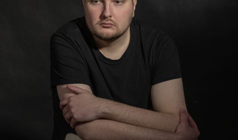 Sesje męskie indywidualne w Olsztynie. Sesja portretowa wizerunkowa